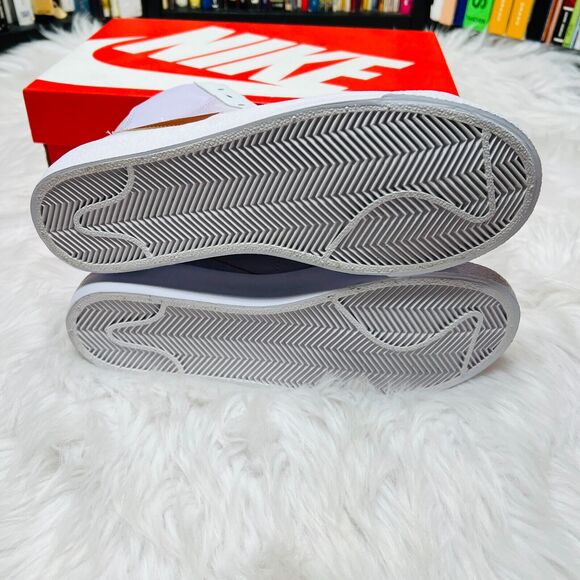 NIKE BLAZER MID 77 GRADE SCHOOL BARELY GRAPE COOPER METALLIC YOUTH - Picture 7 of 8